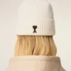 Ami de Coeur Beanie de lana blanca Ami de Coeur Beanie de lana blanca