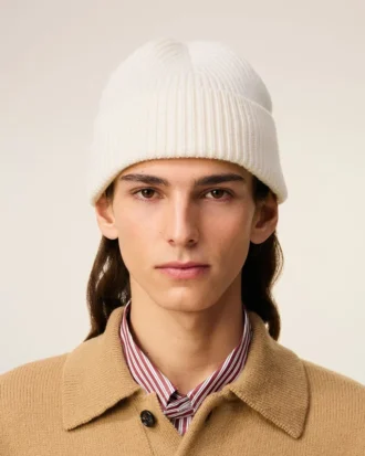 Ami de Coeur Beanie de lana blanca