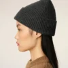 Ami de Coeur Beanie de lana gris Ami de Coeur Beanie de lana gris