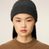 Ami de Coeur Beanie de lana gris Ami de Coeur Beanie de lana gris