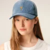 Ami de Coeur Cap de denim azul con bordado Ami de Coeur Cap de denim azul con bordado