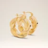 Aros de latón dorado trenzado Aros de latón dorado trenzado