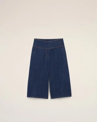 Bermudas azules de algodón con cinturón cruzado Bermudas azules de algodón con cinturón cruzado