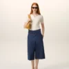Bermudas azules de algodón con cinturón cruzado Bermudas azules de algodón con cinturón cruzado