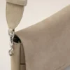 Bolso bandolera con solapa Carrousel de piel de vacuno gris Bolso bandolera con solapa Carrousel de piel de vacuno gris