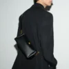 Bolso Carrousel de piel de vaca negra Bolso Carrousel de piel de vaca negra