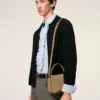 Bolso Paris Paris con asa superior de piel de vacuno amarilla Bolso Paris Paris con asa superior de piel de vacuno amarilla
