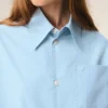 Camisa ancha de algodón azul con cuello de punta de Ami de Coeur Camisa ancha de algodón azul con cuello de punta de Ami de Coeur