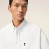 Camisa blanca de algodón de corte holgado con bordado Ami de Coeur Camisa blanca de algodón de corte holgado con bordado Ami de Coeur