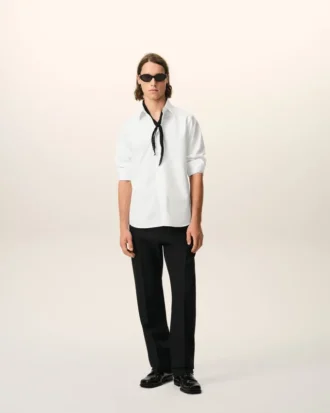 Camisa de sastrería de algodón blanco con bordado Ami de Coeur Camisa de sastrería de algodón blanco con bordado Ami de Coeur