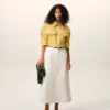 Camisa entallada de algodón amarillo con cuello de punta Camisa entallada de algodón amarillo con cuello de punta