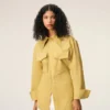 Camisa entallada de algodón amarillo con cuello de punta Camisa entallada de algodón amarillo con cuello de punta
