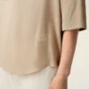Camisa holgada Ami Paris de manga corta bordada en color beige