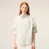 Camisa holgada de algodón a rayas blancas Ami de Coeur Camisa holgada de algodón a rayas blancas Ami de Coeur