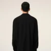 Camisa negra de corte recto con bordados de Ami Paris Camisa negra de corte recto con bordados de Ami Paris