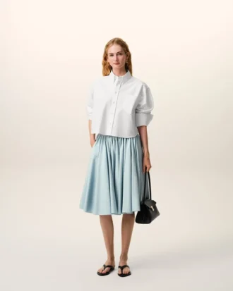 Camisas cortas de algodón blanco con el motivo «Ami de Coeur» en relieve