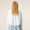 Camisas cortas de algodón blanco con el motivo «Ami de Coeur» en relieve Camisas cortas de algodón blanco con el motivo «Ami de Coeur» en relieve