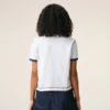 Camiseta blanca de algodón con parche de punto Ami de Coeur Camiseta blanca de algodón con parche de punto Ami de Coeur