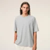 Camiseta gris de algodón con el logotipo «Ami de Coeur» en relieve Camiseta gris de algodón con el logotipo «Ami de Coeur» en relieve