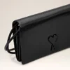 Cartera Voulez-Vous con correa de piel de vacuno negra Cartera Voulez-Vous con correa de piel de vacuno negra