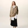 Chaqueta abotonada de algodón beige Chaqueta abotonada de algodón beige