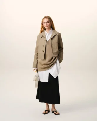Chaqueta abotonada de algodón beige