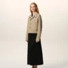 Chaqueta abotonada de algodón beige Chaqueta abotonada de algodón beige