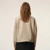 Chaqueta Ami de Coeur de nailon beige con botones de presión
