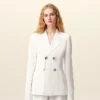 Chaqueta blanca de lino con doble botonadura Chaqueta blanca de lino con doble botonadura