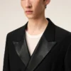 Chaqueta recta de doble botonadura en lana nueva negra con fruncidos Chaqueta recta de doble botonadura en lana nueva negra con fruncidos