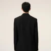 Chaqueta recta de doble botonadura en lana nueva negra con fruncidos Chaqueta recta de doble botonadura en lana nueva negra con fruncidos