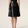 Falda midi trapecio de piel de cordero negra Falda midi trapecio de piel de cordero negra