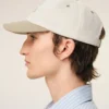 Gorra Ami Paris de algodón bicolor beige y blanco Gorra Ami Paris de algodón bicolor beige y blanco