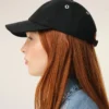 Gorra de algodón con bordado Ami de Coeur en negro Gorra de algodón con bordado Ami de Coeur en negro
