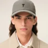Gorra de algodón gris con bordado «Ami de Coeur» Gorra de algodón gris con bordado «Ami de Coeur»