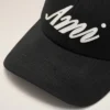 Gorra de algodón negro con parche de fieltro Ami Gorra de algodón negro con parche de fieltro Ami
