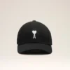 Gorra de algodón negro con parche de fieltro Ami de Coeur Gorra de algodón negro con parche de fieltro Ami de Coeur