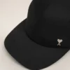 Gorra de nylon negra con tachuelas Ami de Coeur Cap Gorra de nylon negra con tachuelas Ami de Coeur Cap