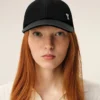 Gorra de nylon negra con tachuelas Ami de Coeur Cap Gorra de nylon negra con tachuelas Ami de Coeur Cap