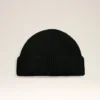 Gorro de lana negro con etiqueta de cuero «Ami»