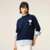 Jersey de cuello redondo Ami de Coeur de lana y algodón azul Jersey de cuello redondo Ami de Coeur de lana y algodón azul