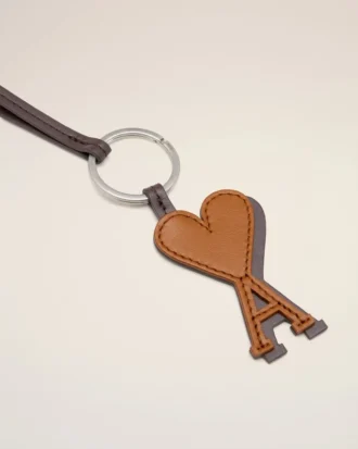 Llavero Ami de Coeur de piel marrón