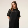 Minivestido trapecio de seda negro Minivestido trapecio de seda negro