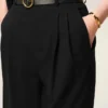 Pantalones anchos de cintura alta de lana virgen negra Pantalones anchos de cintura alta de lana virgen negra