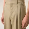 Pantalones anchos de cintura baja de lana nueva en color beige