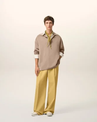 Pantalones anchos de cintura baja de lana virgen amarilla