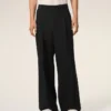 Pantalones anchos de cintura baja de lana virgen negra