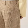 Pantalones cortos de lana marrón con estampado de cuadros Príncipe de Gales