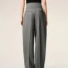 Pantalones cruzados con cinturón de lana virgen gris