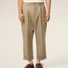 Pantalones oversize de corte zanahoria en algodón beige